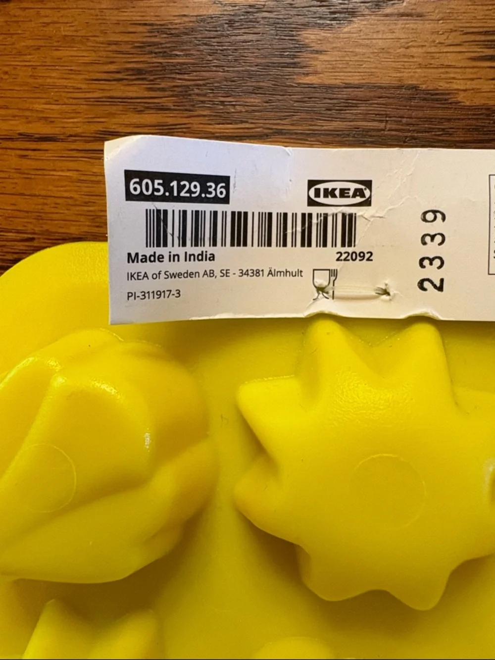 NWT IKEA SURSOT Ice Cube Tray for Star and shell shaped ice cubes for beverages
